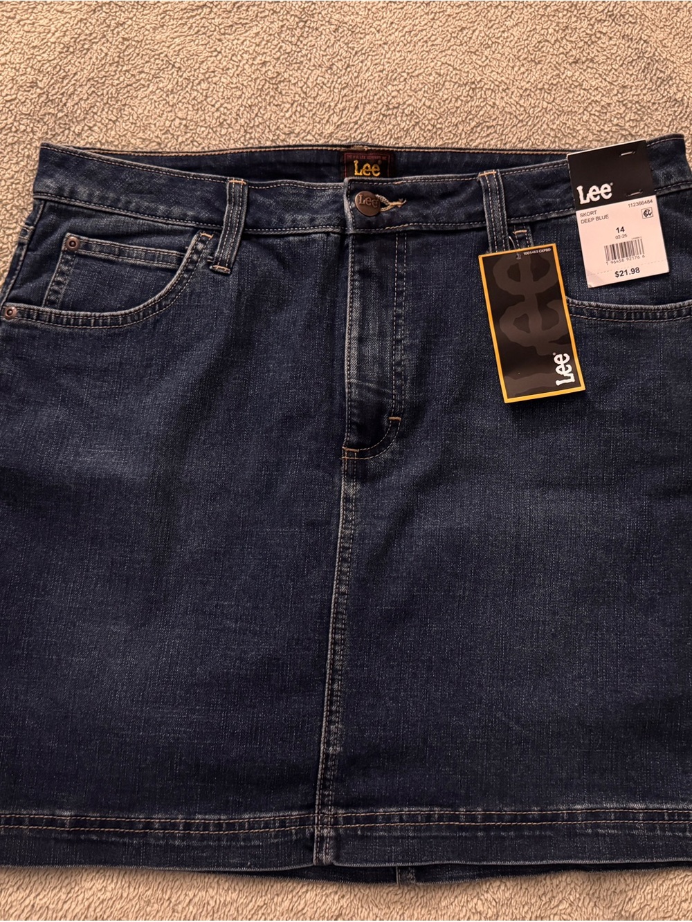 NWT Lee Denim Skort Women’s     size 14